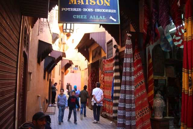 0982 Meknes la médina