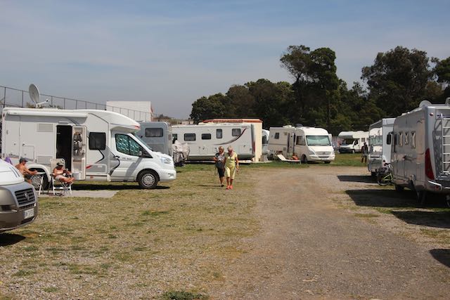 1022 Meknes: camping