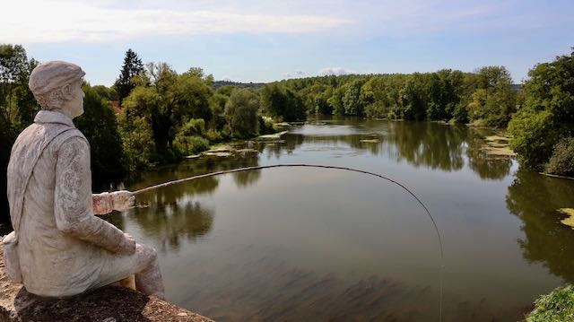 8 25 OOO8 Scey Saone