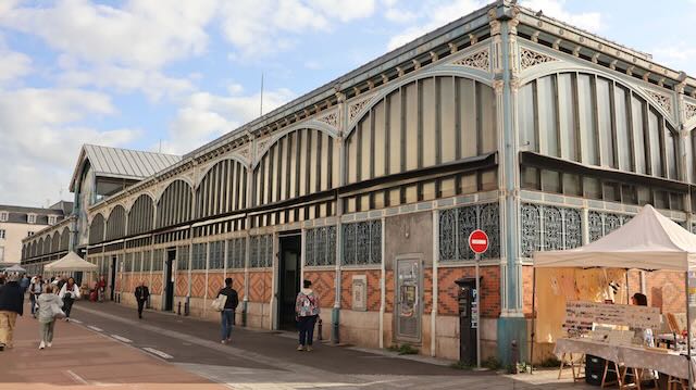09/25 0029 les Halles