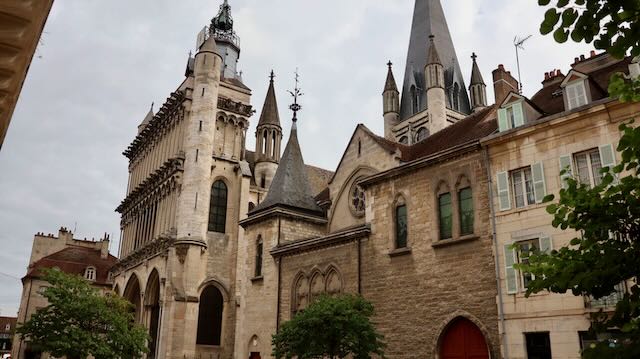 09/25 0037 Notre Dame