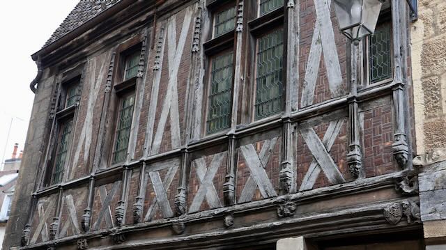 09/25 0049 la maison Milliere