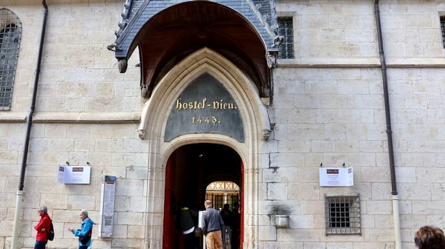 09/25 0143 Hotel Dieu Hospices de Beaune