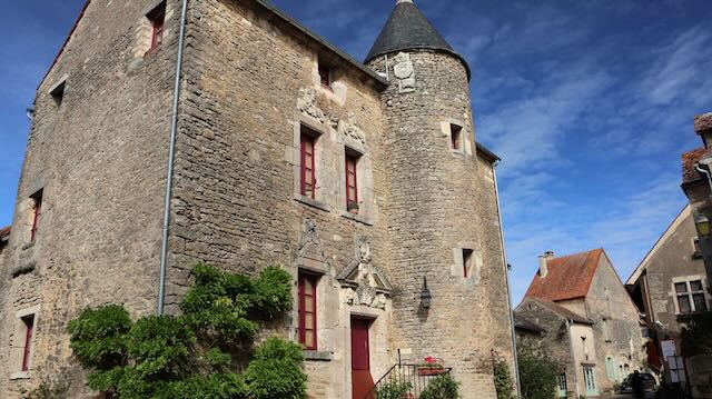 09/25 0169 Châteauneuf en Auxois