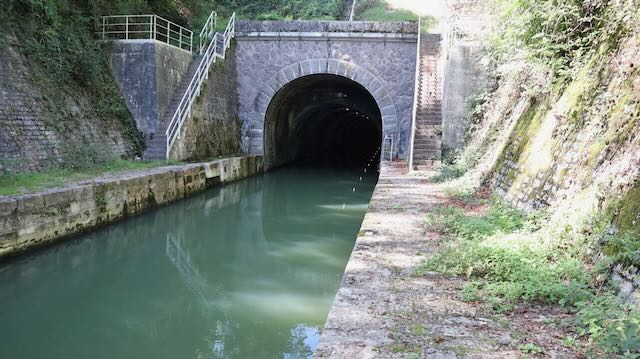 09/25 0197 souterrain du canal de Bourgogne