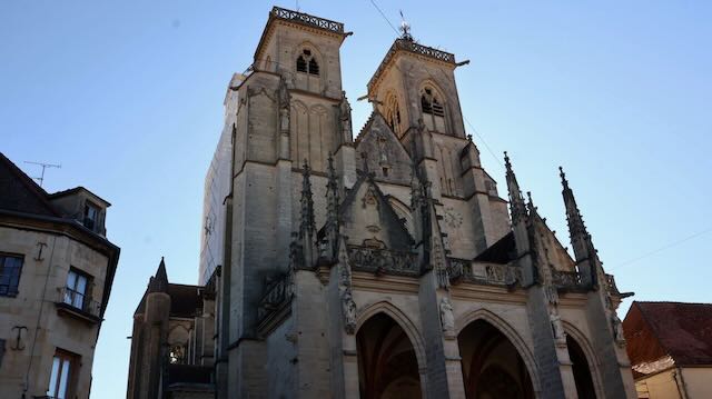 09/25 0233 l'église Notre Dame 1220 1450