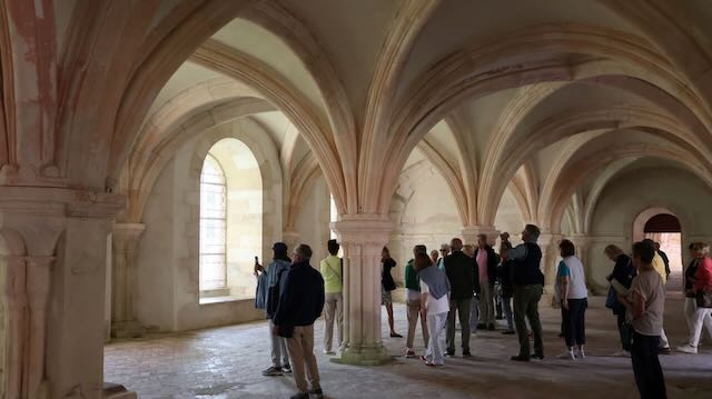 09/25 0287 la salle des moines