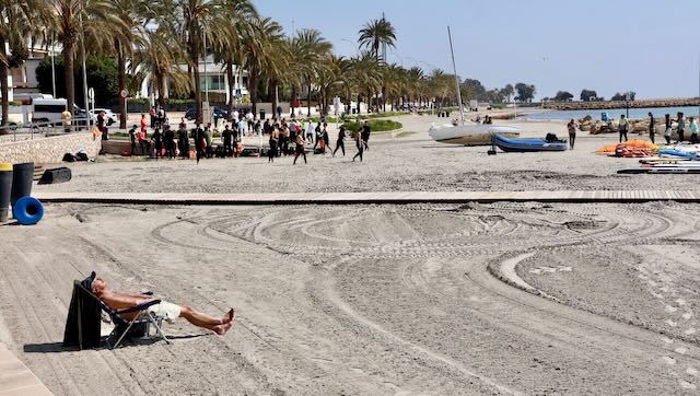 01 26 0330 plage de Levante