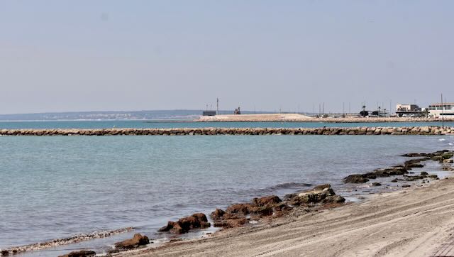 01 26 0331 plage de Levante