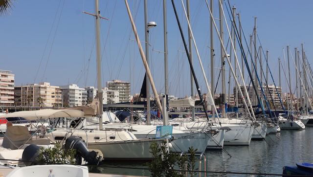 01 26 0338 le Port Santa Pola