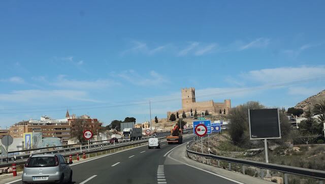 01 26 0534 route Elche Farnals playa