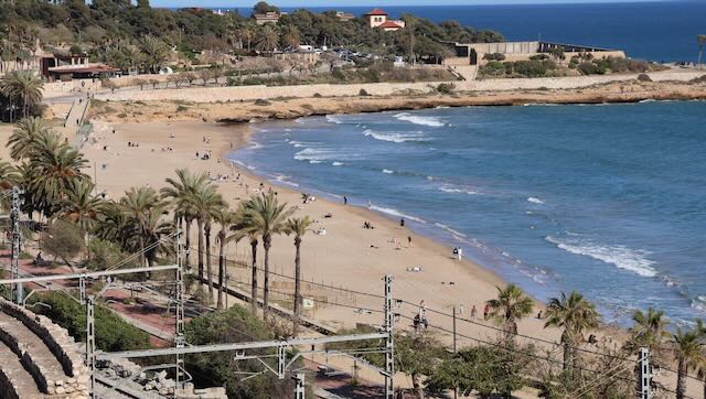 01 26 0576 plage de Tarragona
