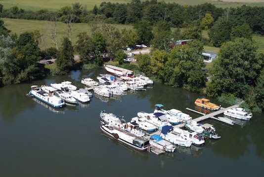 8 25 OO27 Port plaisance Scey Saone