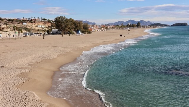01 26 0042 plage de Bolnuevo